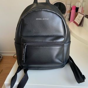 Mini backpack Kendall&kylie 🖤